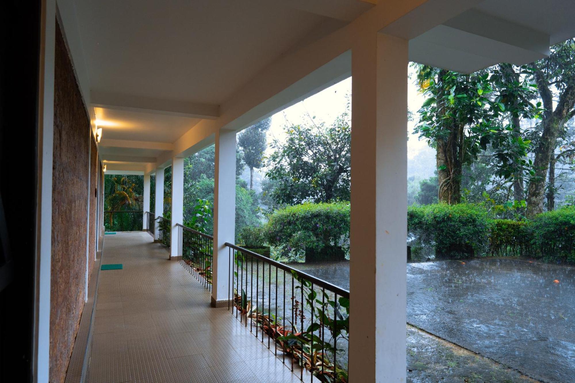 Falling Waters Munnar Exterior photo