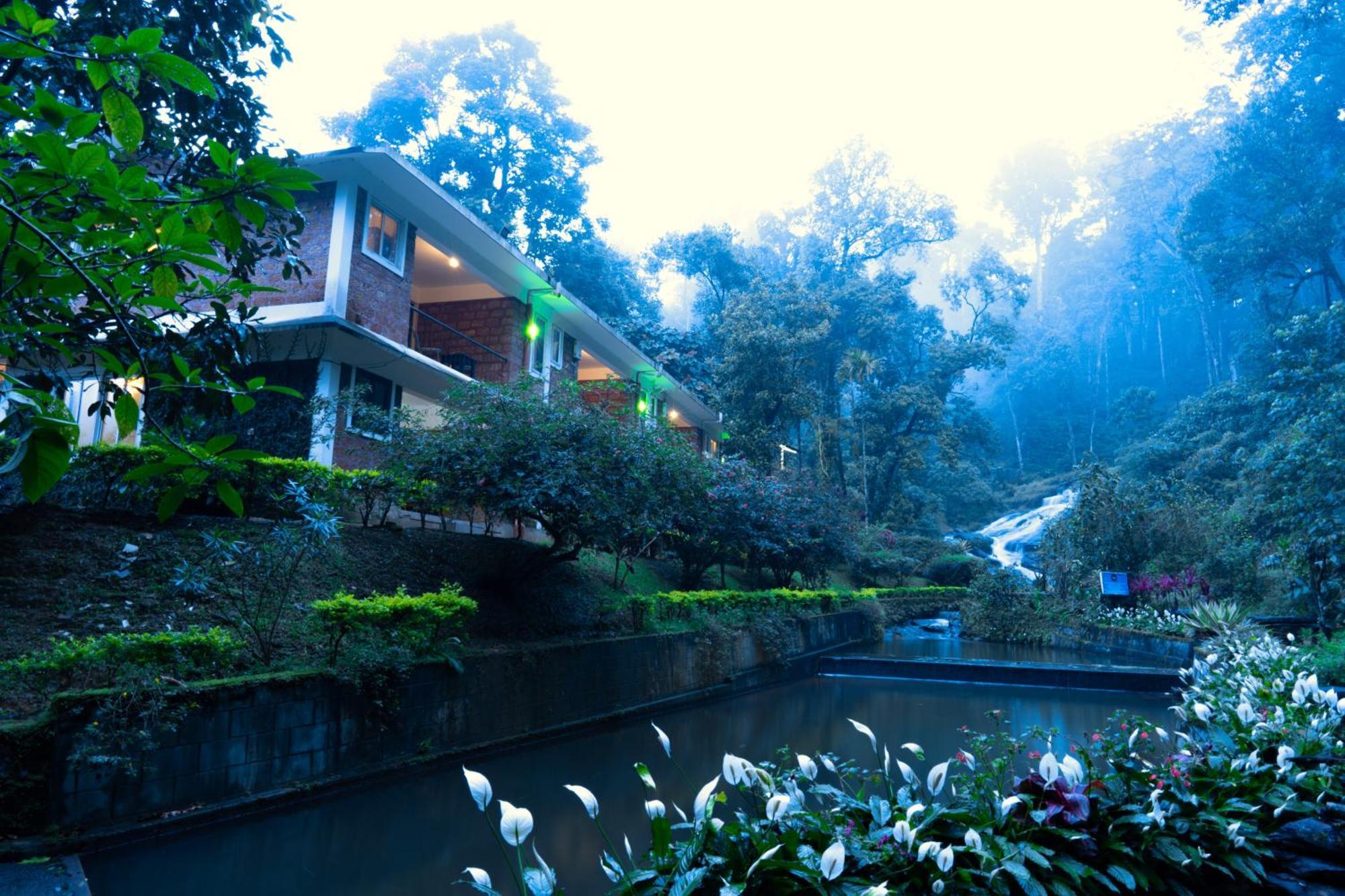 Falling Waters Munnar Exterior photo